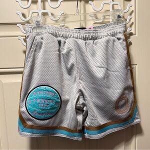 Overtime NCAWT boys Mesh basketball shorts size youth L, perfect condition!